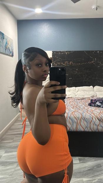 favour , 21  female escort, Pensacola