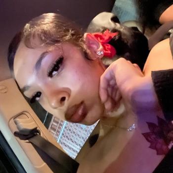 Lightbright, 22  female escort, Pensacola