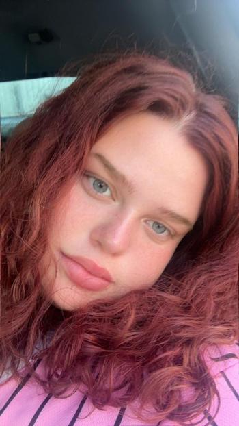 Kenzzie, 22  female escort, Pensacola